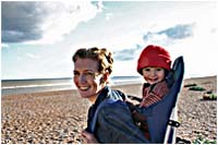 elspeth thompson with her daughter